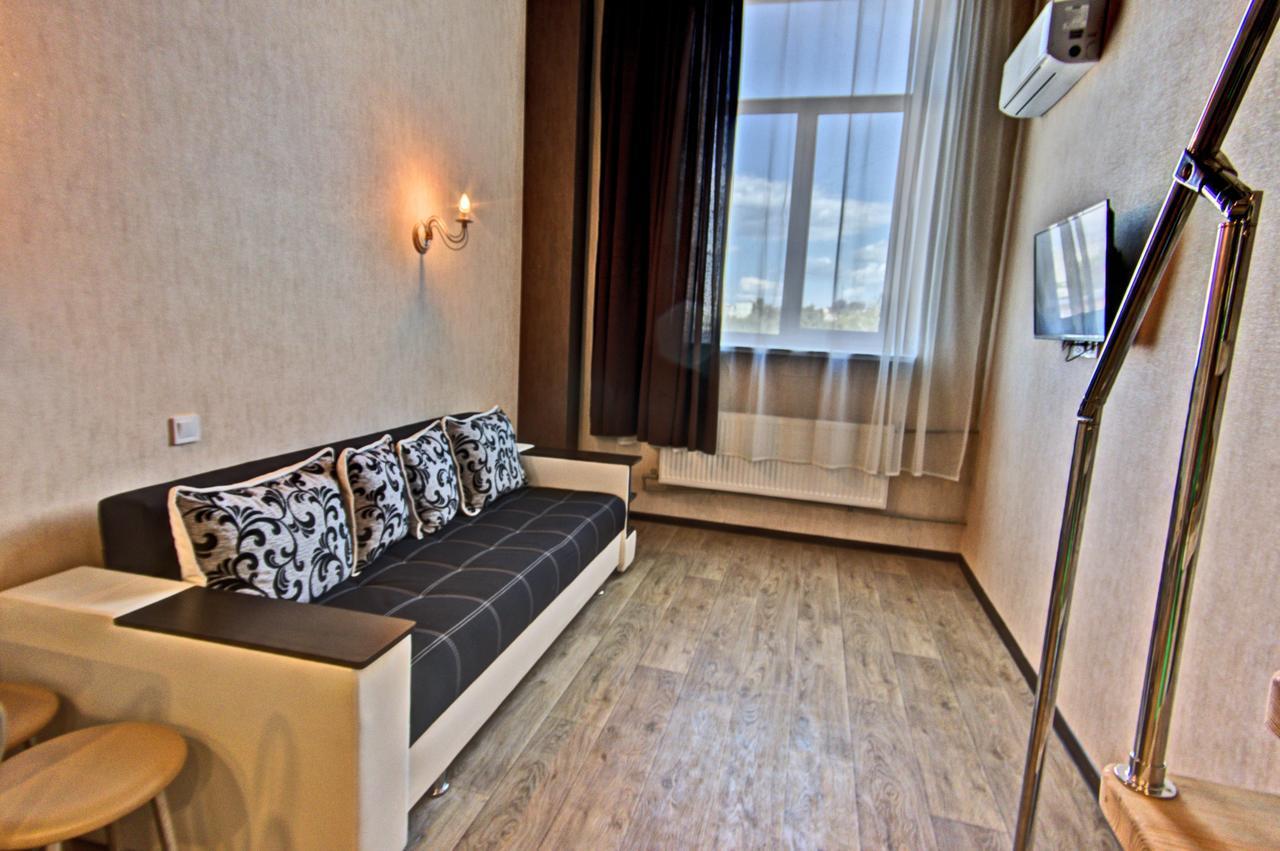 Kotlova 106 Apartamento Jarkov Exterior foto